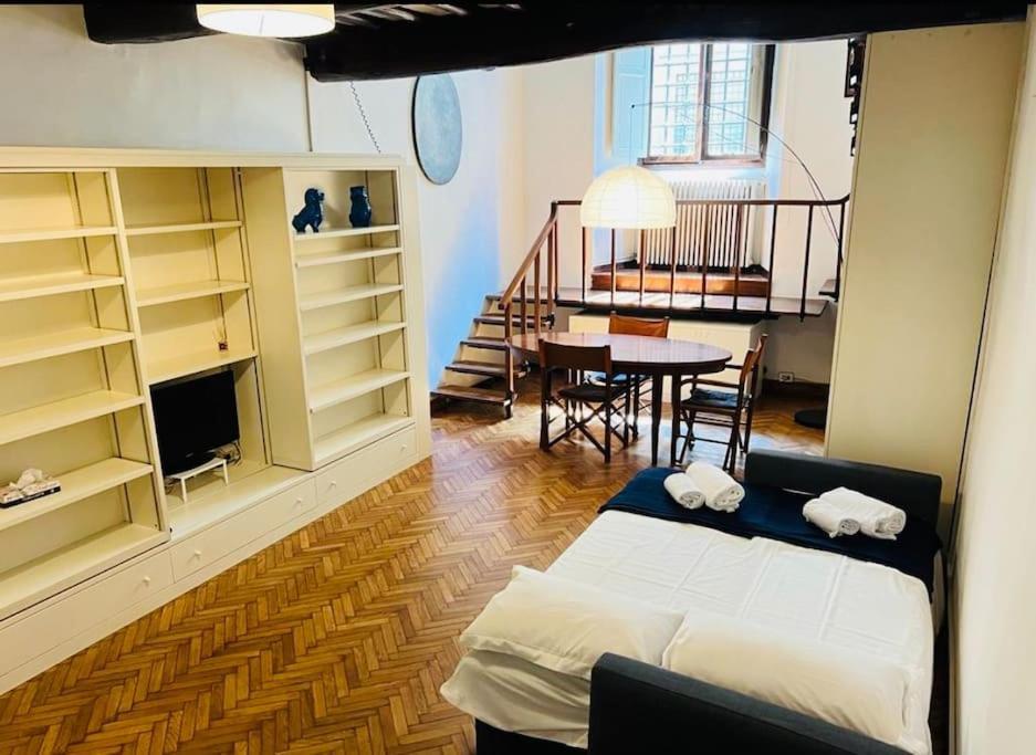 Ponte Vecchio Cozy Oltrarno Apartment Firenze Bagian luar foto